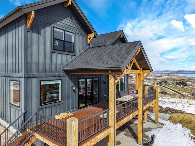 243 HAWKSBEARD CIR, Fish Haven, ID 83287
