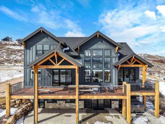 243 HAWKSBEARD CIR, Fish Haven, ID 83287