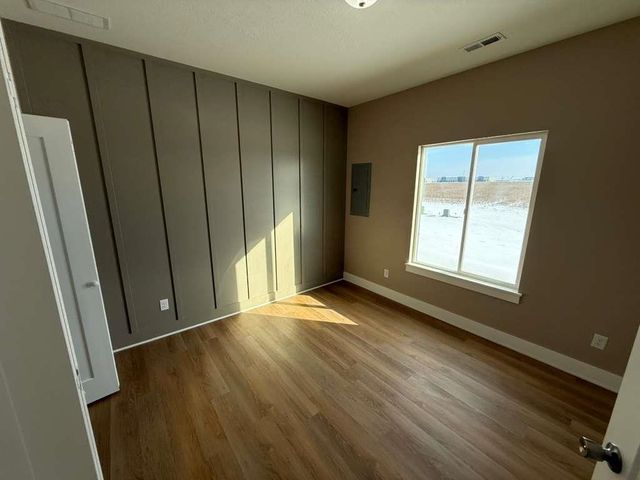 5168 N Toben Dr, Bel Aire, KS 67226