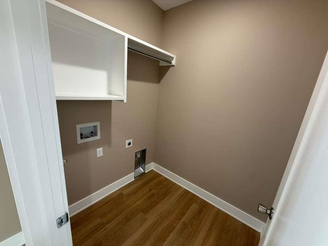 5168 N Toben Dr, Bel Aire, KS 67226