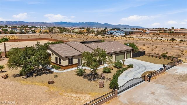 9065 CAMERON Street, Las Vegas, NV 89139