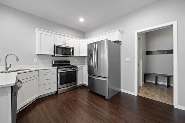 719 Sullivan Street, West Branch, IA 52358