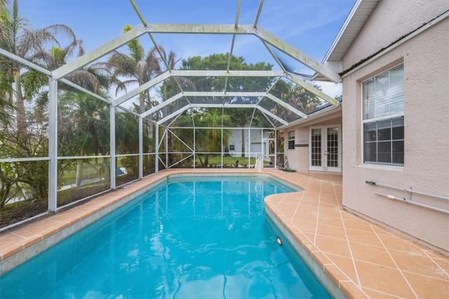 568 Concha Drive, Sebastian, FL 32958