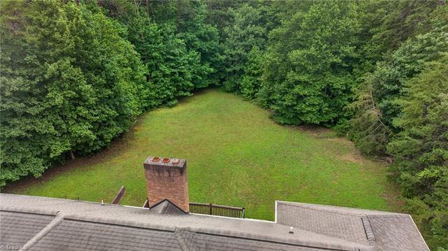 6135 Narrow Way Lane, Winston-salem, NC 27105