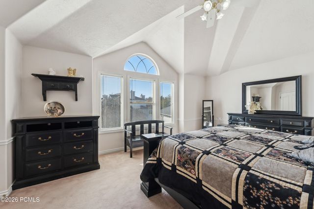 11694 S Stone Crest Circle, Riverton, UT 84065