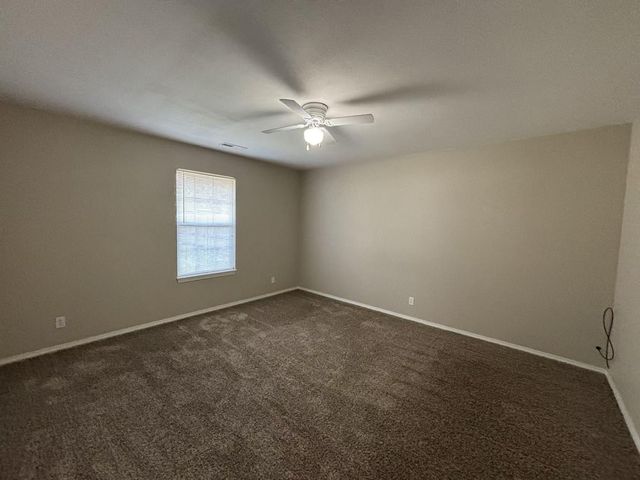 1660 N Marlan Avenue, Springfield, MO 65803