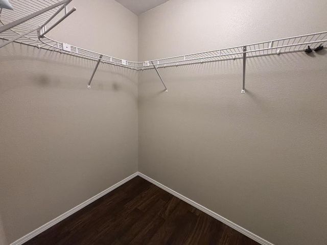 1660 N Marlan Avenue, Springfield, MO 65803