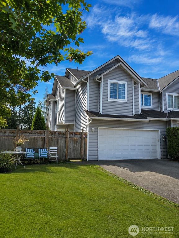 22 95th Drive SE, Lake Stevens, WA 98258