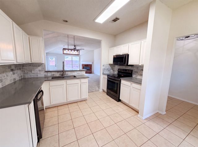 405 Kathy Lane, Wylie, TX 75098