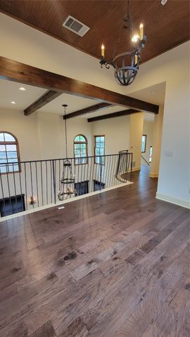 2510 N Henderson 2, Dallas, TX 75206