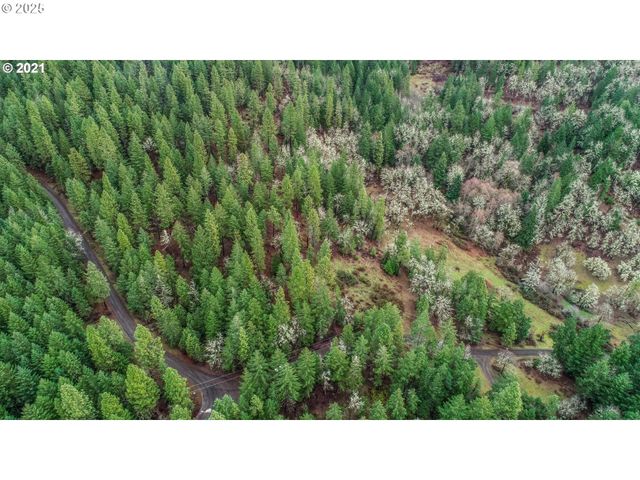 170 LYONS Rd, White Salmon, WA 98672