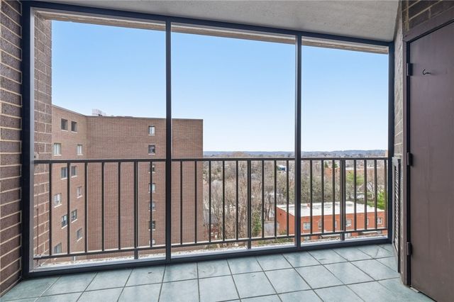 5600 Munhall Rd 902, Squirrel Hill, PA 15217