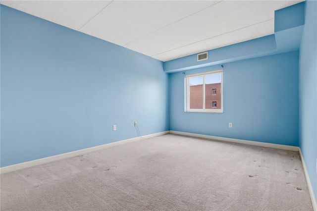 5600 Munhall Rd 902, Squirrel Hill, PA 15217