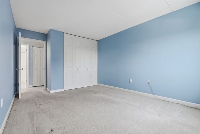 5600 Munhall Rd 902, Squirrel Hill, PA 15217