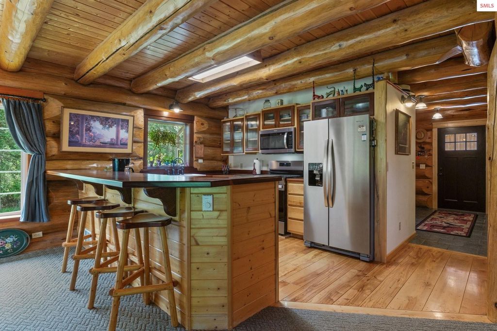 1198 Mountain View Dr, Sandpoint, ID 83864 photo 13