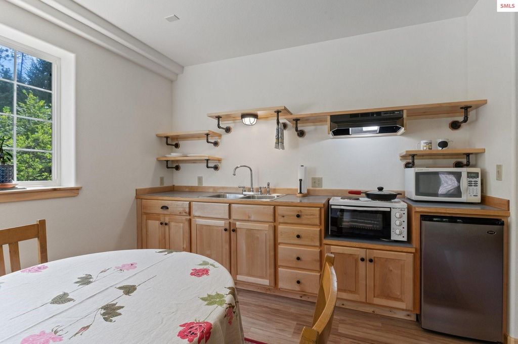 1198 Mountain View Dr, Sandpoint, ID 83864 photo 43