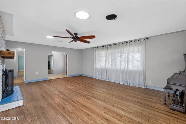 2071 S Peninsula Drive, Daytona Beach, FL 32118