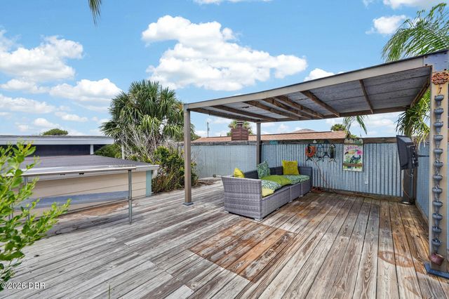 2071 S Peninsula Drive, Daytona Beach, FL 32118
