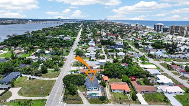 2071 S Peninsula Drive, Daytona Beach, FL 32118