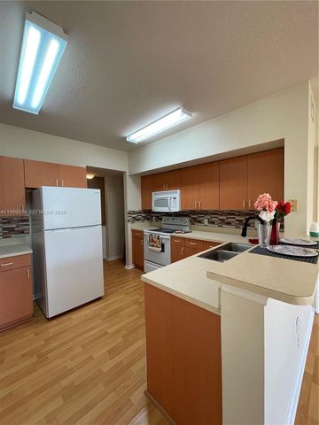 2305 Belmont Lane 2305, North Lauderdale, FL 33068