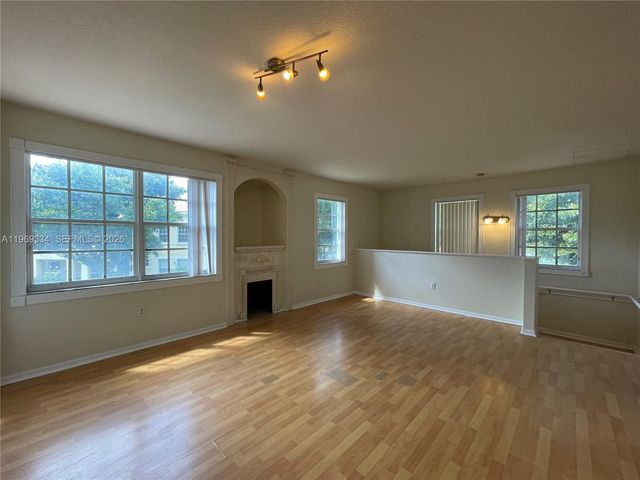 2305 Belmont Lane 2305, North Lauderdale, FL 33068
