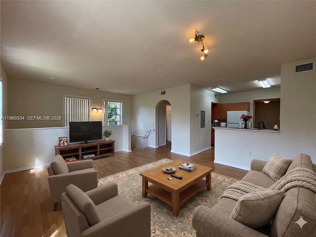 2305 Belmont Lane 2305, North Lauderdale, FL 33068