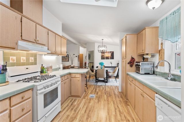 4949 Samish Way #6, Bellingham, WA 98229