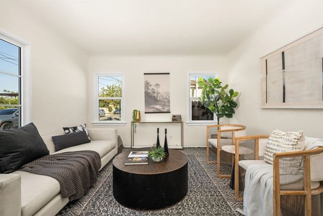 16124 S Hoover Street, Gardena, CA 90247