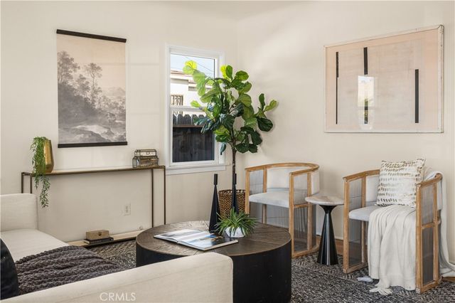 16124 S Hoover Street, Gardena, CA 90247