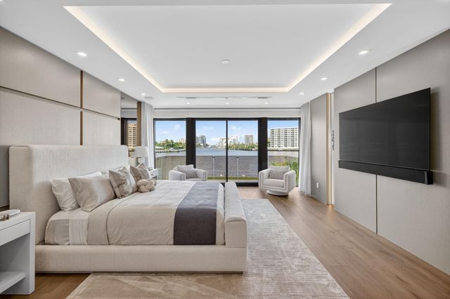 2533 Aqua Vista Blvd, Fort Lauderdale, FL 33301