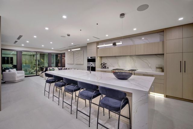 2533 Aqua Vista Boulevard, Fort Lauderdale, FL 33301