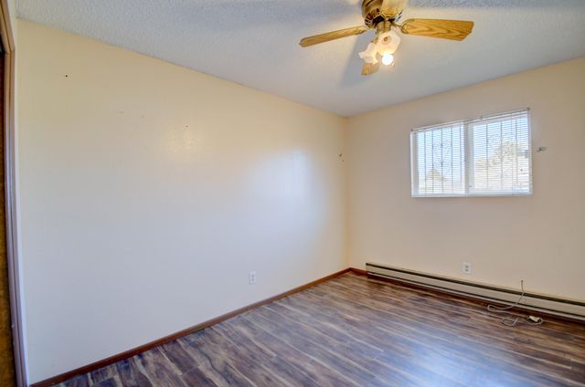 6348 Avenida La Costa NE, Albuquerque, NM 87109