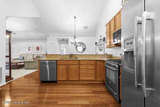 14403 Troon Dr, Louisville, KY 40245