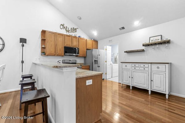 14403 Troon Dr, Louisville, KY 40245