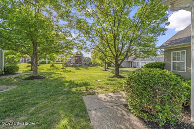 14403 Troon Dr, Louisville, KY 40245