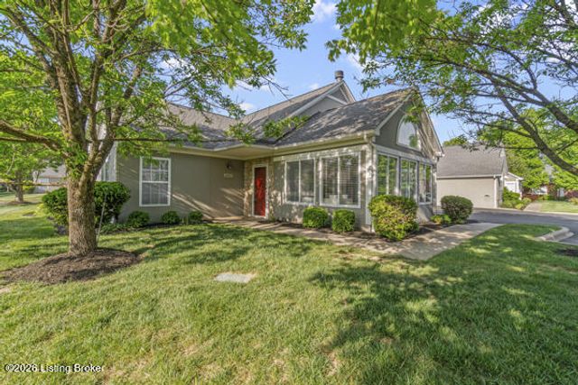 14403 Troon Dr, Louisville, KY 40245