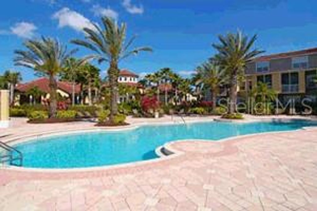 5711 BENTGRASS DRIVE 19-211, Sarasota, FL 34235