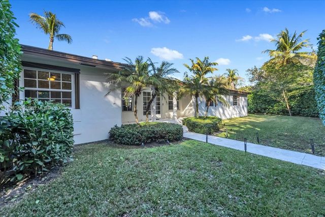 1161 Sunset Dr, Coral Gables, FL 33143