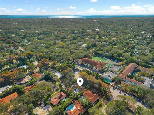 1161 Sunset Dr, Coral Gables, FL 33143