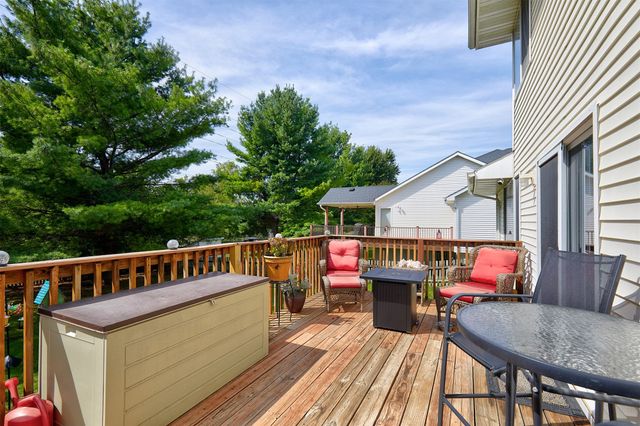 6152 Dakota Drive, West Des Moines, IA 50266