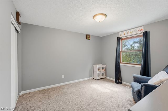 430 Hilltop Drive, Doylestown, OH 44230