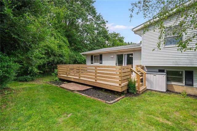 430 Hilltop Drive, Doylestown, OH 44230