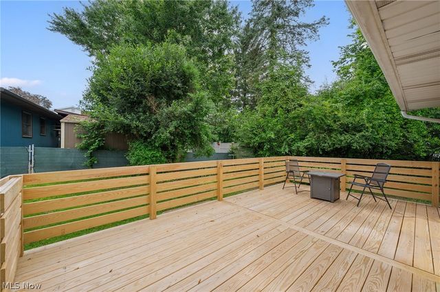 430 Hilltop Drive, Doylestown, OH 44230
