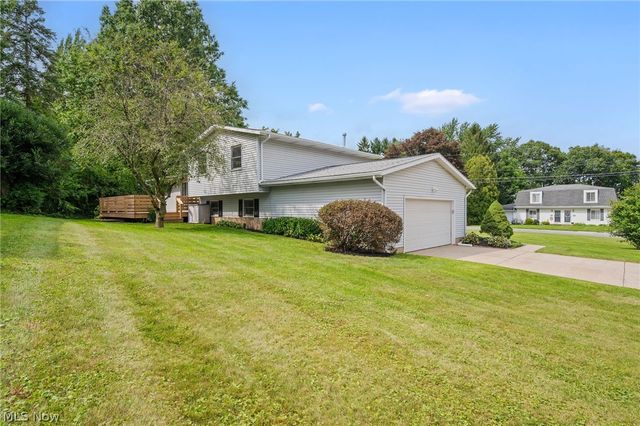 430 Hilltop Drive, Doylestown, OH 44230