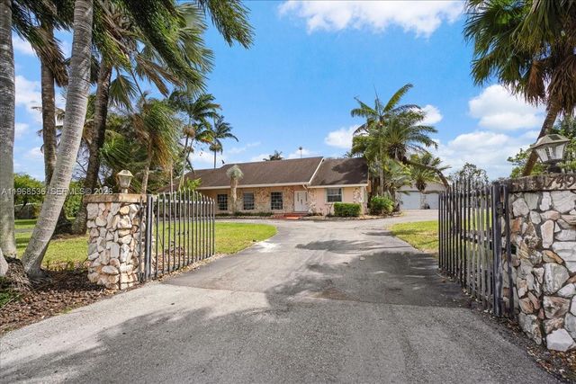 17490 SW 288th St., Homestead, FL 33030