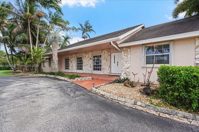 17490 SW 288th St., Homestead, FL 33030