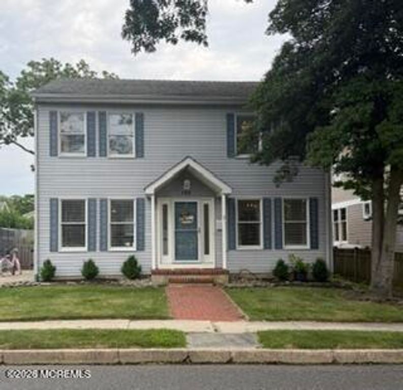 104 Church Street, Manasquan, NJ 08736