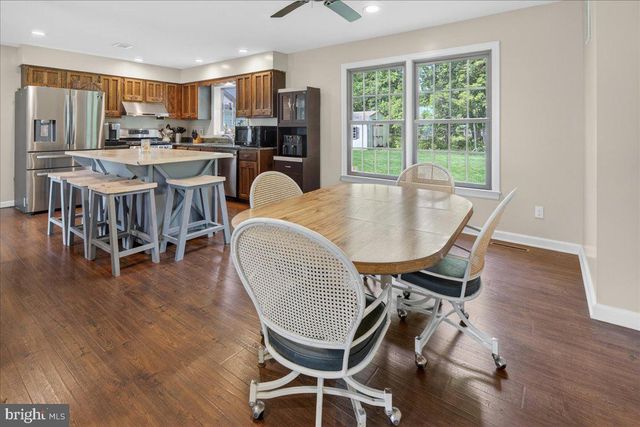 106 JOHNSTONE DR, Pennington, NJ 08534