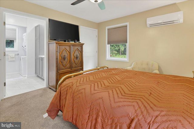 106 JOHNSTONE DR, Pennington, NJ 08534