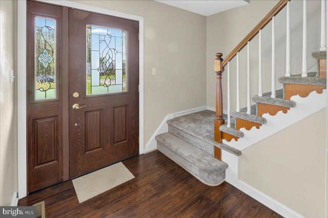 106 JOHNSTONE DR, Pennington, NJ 08534